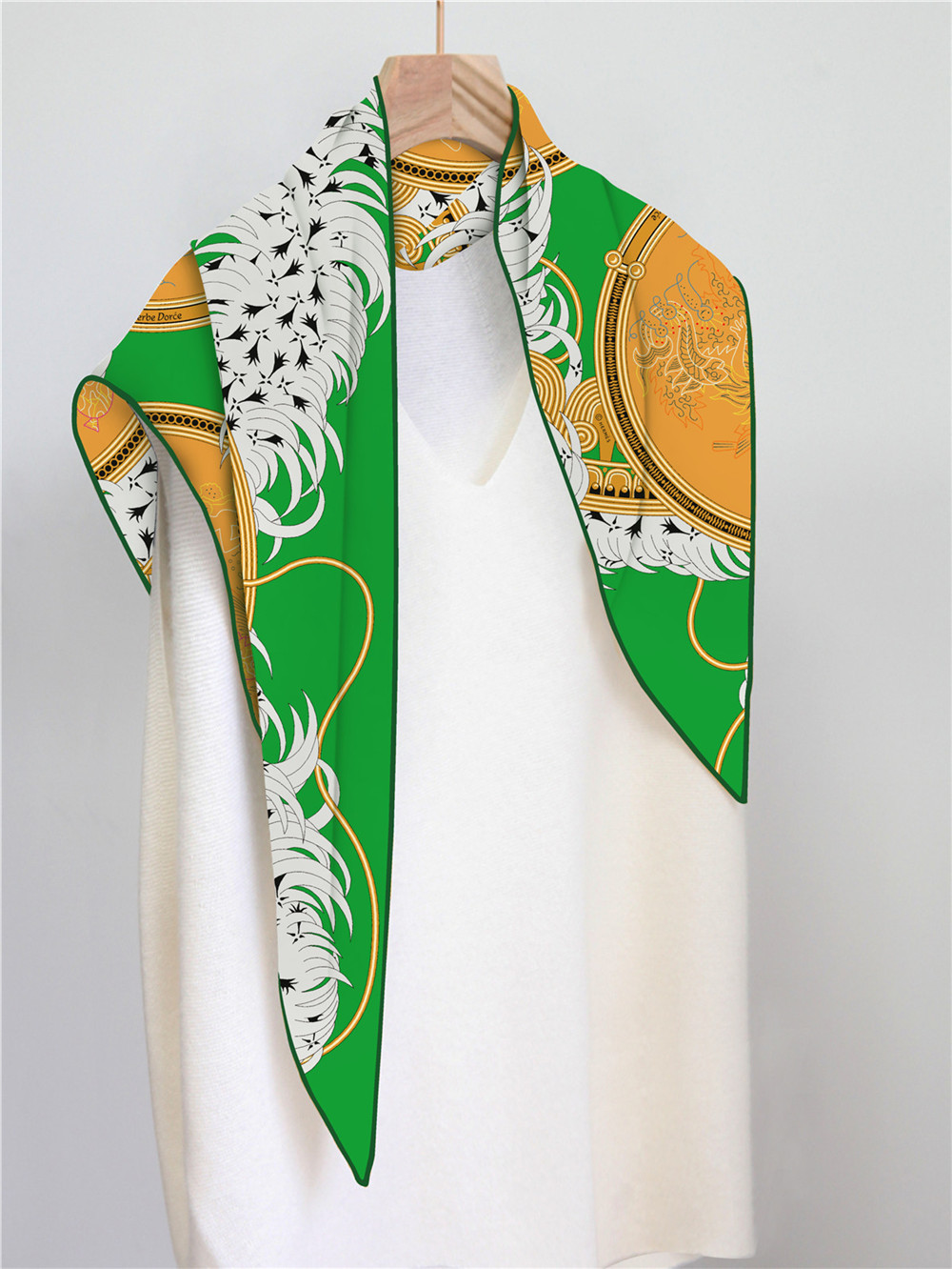 Triangle Silk Scarf Shawls Lux - Luxury Bags And Accessories 리뷰 및 가격